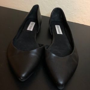 Steve Madden Black flats